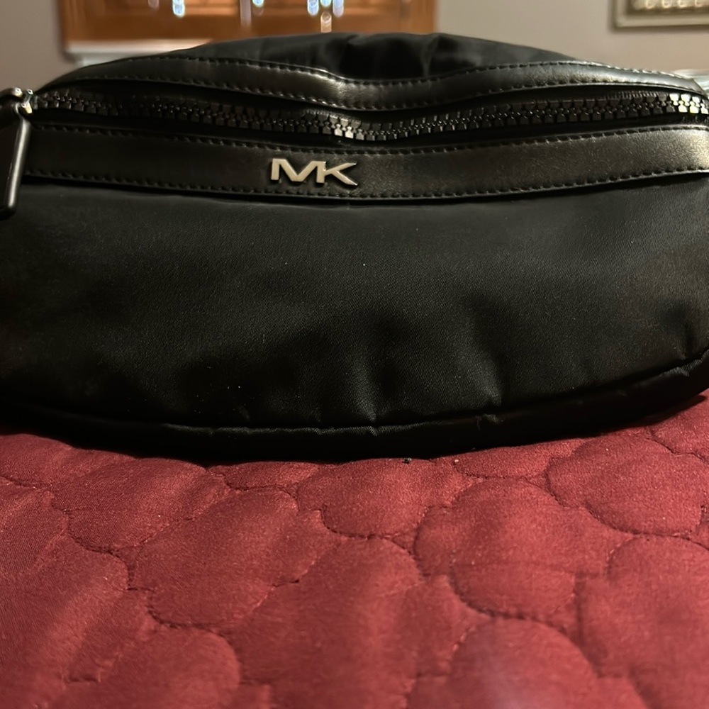 Michael Kors Fanny pack/ crossbody